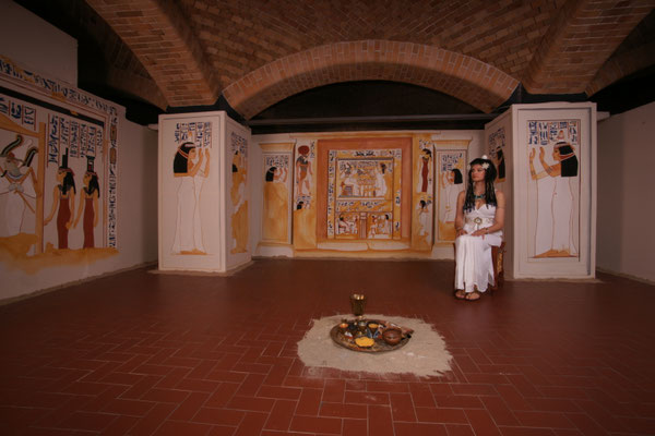 Szenenfoto im Grab der Maja, Ägyptenausstellung Wiesbaden 2011, Foto: Thomas Hiber