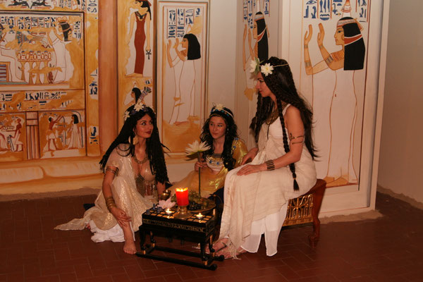 Szenenfoto im Grab der Maja, Ägyptenausstellung Wiesbaden 2011, Foto: Thomas Hiber