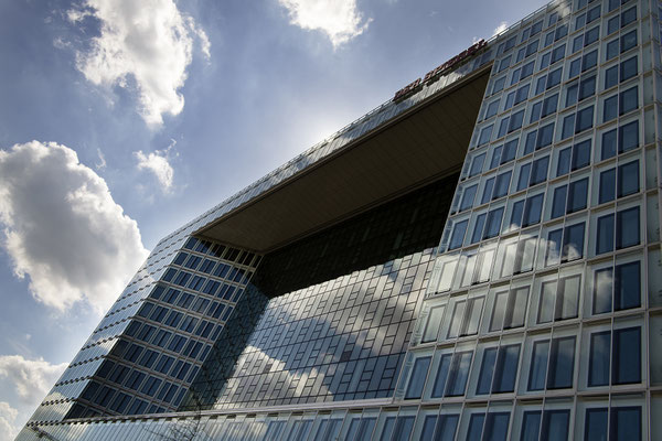 Architekturfotografie - Architekturfoto aus der Hafencity von Jürgen Müller Hamburg