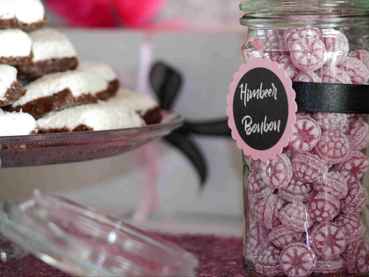 Candybar Bremen Süßigkeiten-Tisch