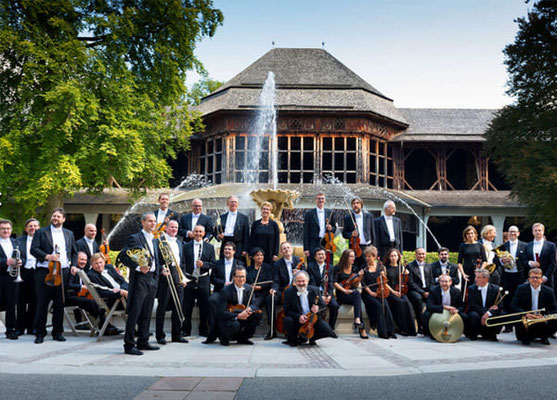 Orchester im Königlichen Kurgarten