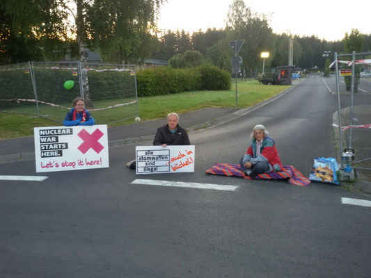 2016-07-15 Blockade