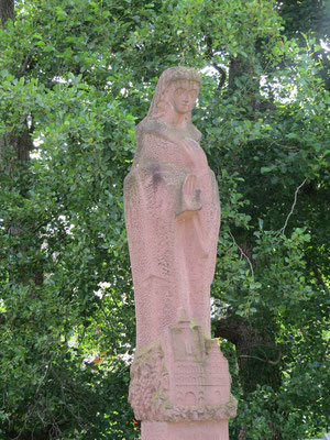 Staufen im Breisgau: Statue der Sankt Anna, der Schutzpatronin der Stadt Staufen.
