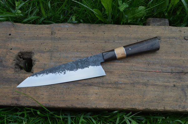 Cuisine #740, gyuto 135Cr3, chêne des marais & hêtre échauffé, 220mm