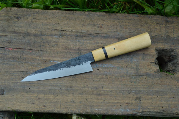 Cuisine #791, Petty 135Cr3, ébène Blanc & FatCarbon, 170mm