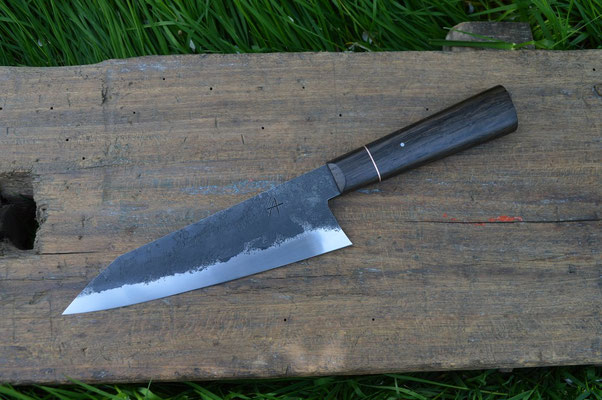 Cuisine #616, gyuto 135Cr3 & chêne des marais, 190mm