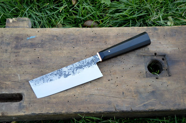 Cuisine #478, nakiri 135Cr3, ébène du Gabon & laiton, 155mm