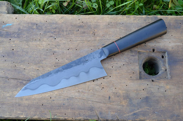 Cuisine #666, gyuto 135Cr3 & ébène du Gabon, 180mm
