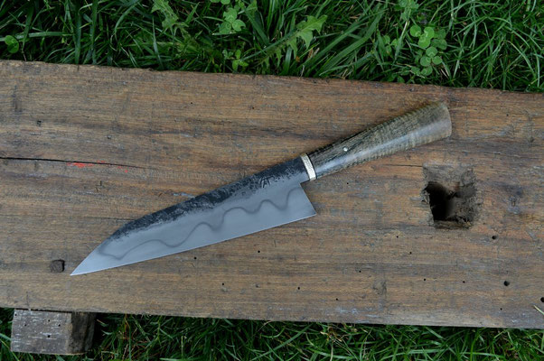 Cuisine #637, gyuto 135Cr3, argent & marronnier ondé stabilisé, 215mm