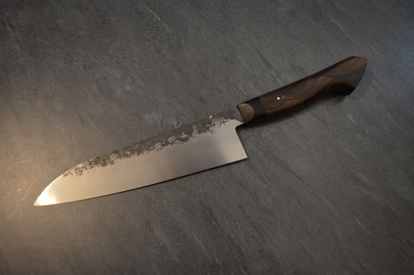 #408, santoku 135Cr3 & ziricote, 215mm