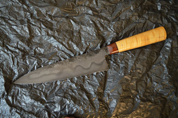 #394 Gyuto 135Cr3, hamon, buis ondé et ébène verte, 225mm