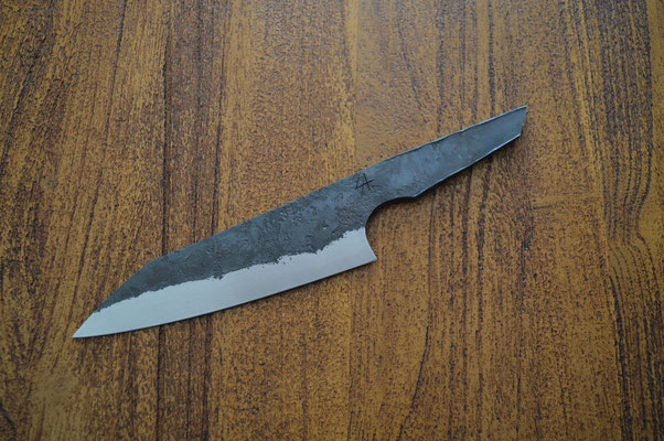 Cuisine #573, Santoku intégral 135Cr3, 175mm