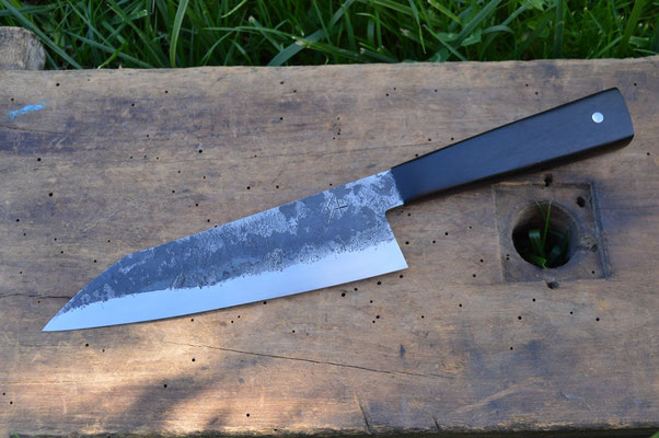 Cuisine #659, gyuto 135Cr3, ébène du Gabon & nacre, 200mm