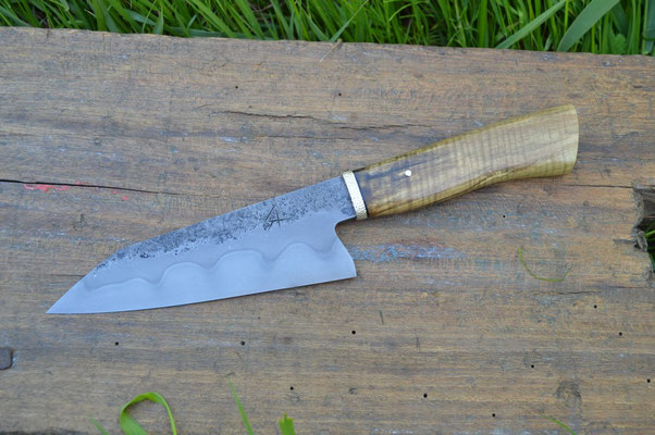   Cuisine #810, gyuto 135Cr3, marronnier ondé stabilisé, argent, 150mm