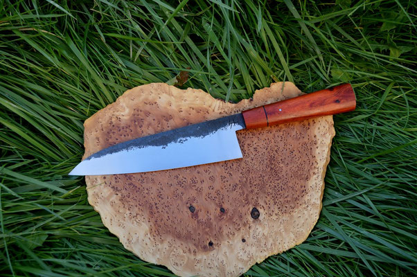 #465, gyuto 135Cr3 & racine de narra rouge, 200mm