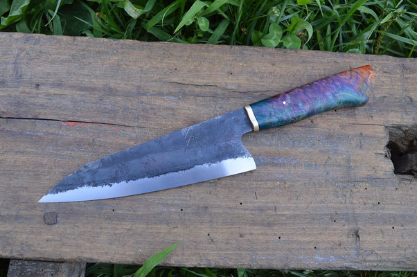 Cuisine #827, gyuto 135Cr3, laiton & loupe d'érable stabilisée, 200mm