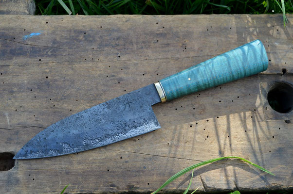 Cuisine #681, deba 135Cr3, érable ondé stabilisé & laiton, 160mm