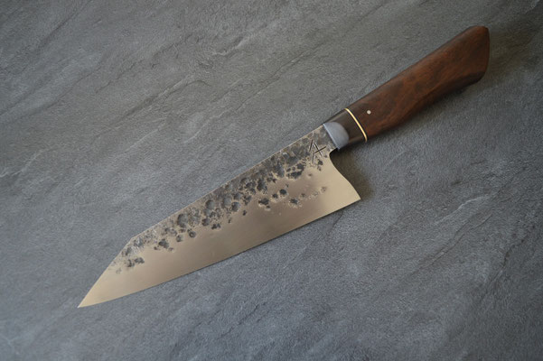 #345, gyuto 20cm, corne de buffle, laiton & mondzo