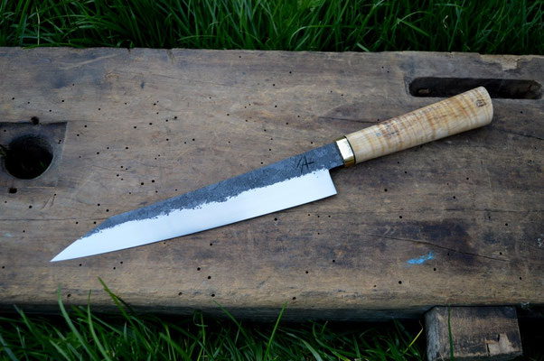 Sujihiki #563, Sujihiki 135Cr3, laiton & érable ondé échauffé, 215mm