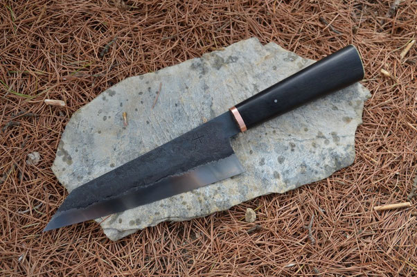 Cuisine #649, gyuto 135Cr3, ébène du Gabon, cuivre & galuchat, 185mm