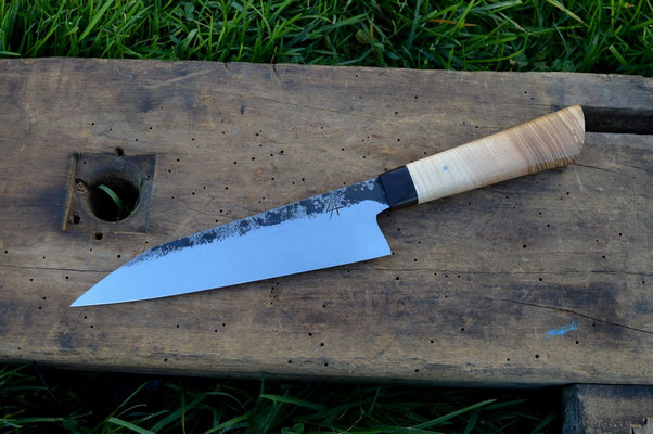 Cuisine #586, gyuto 135Cr3, ébène noir & frêne