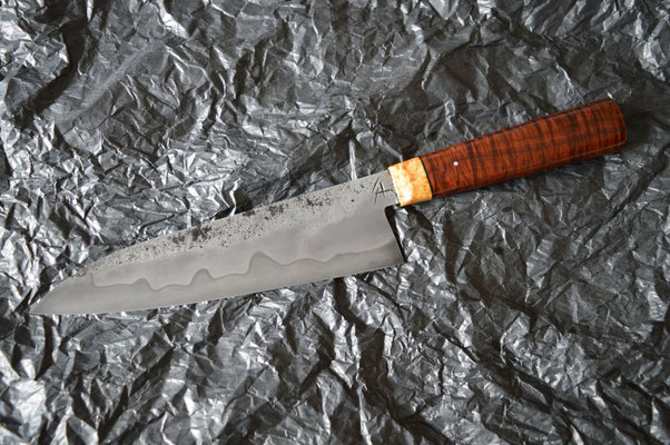#381, gyuto shirogami 2, loupe d'érable & curly Gidgee, 220m