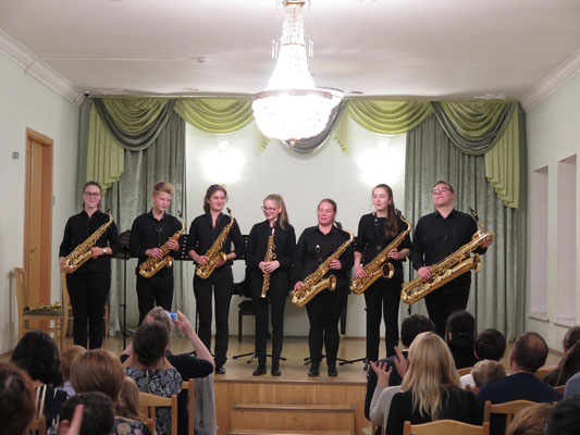 St. Petersburg (Russland): Konzert-/Begegnungsreise der Saxophonklasse der Lübecker Musikschule der GEMEINNÜTZIGEN -Tourneemanagement-