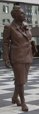 Elisabeth Selbert