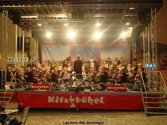 Kitzbühel 2013 : fanfare du soir