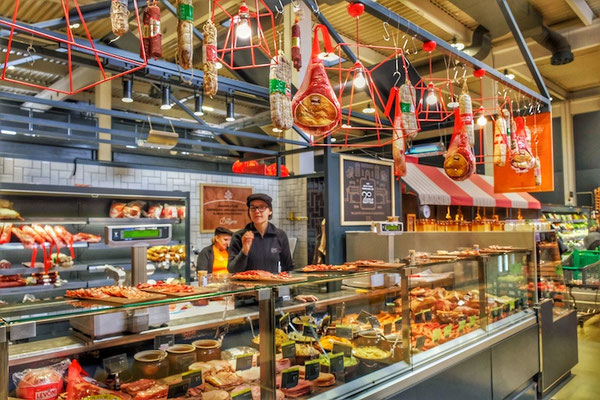 Delicacies Department in YEME