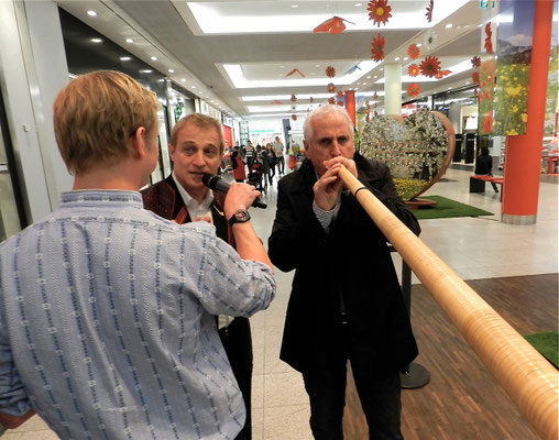 Eröffnung Roadshow 20 Jahre Naturaplan «FÜR DIE LIEBE ZUR NATUR» Wankdorf Center Bern