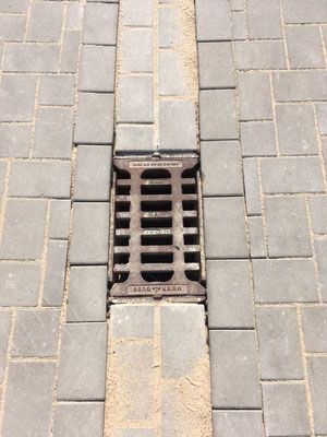 Entleerung der Fugen durch fehlenden Abschluss