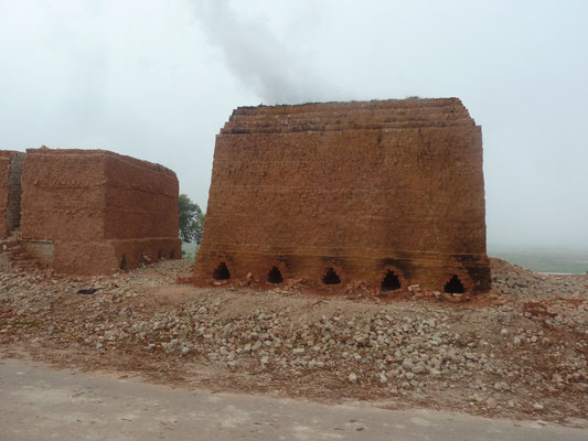 Four pour cuire les briques Madagascar