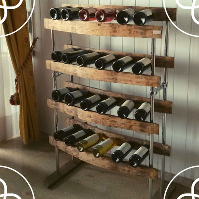 espositore vini a piedistallo