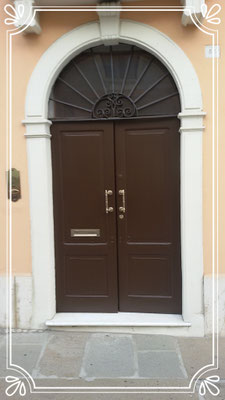 restauro portoni