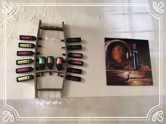portabottiglie da parete in legno cantinetta 