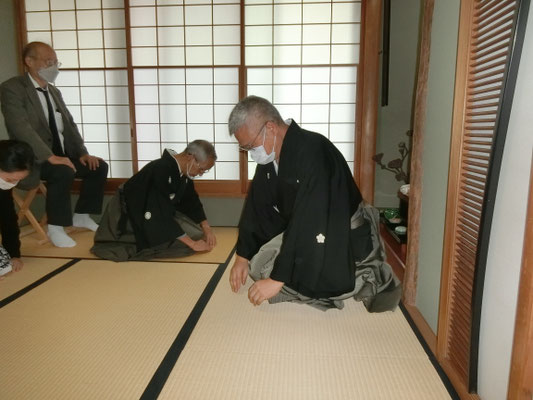 大石権雅