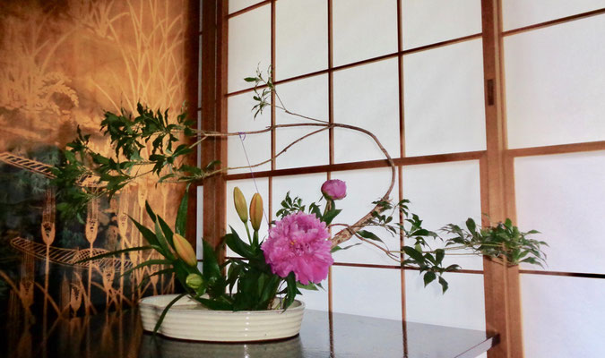 水谷月花傳　アセビ　芍薬（カショクテン）　ゆり