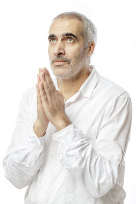 Mehdi Bajestani - Actor - Portrait im Studio