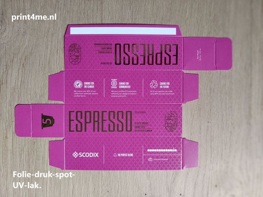 spot uv on packaging
