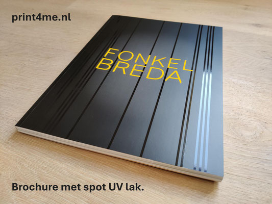 brochure-spot-UV-lak-glans