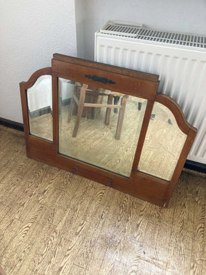 Spiegel, unbearbeitet.