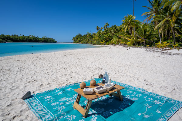 Aitutaki Lagoon - One Foot Island