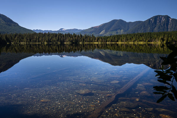 von Port McNeill nach Campbell River - Hoomak Lake