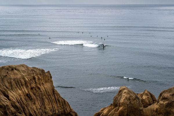 San Diego - Sunset Cliffs Natural Park, Surfer