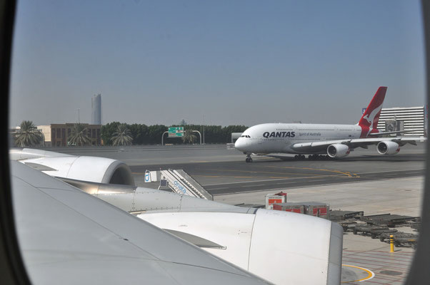 Flughafen Dubai, auf der Startbahn