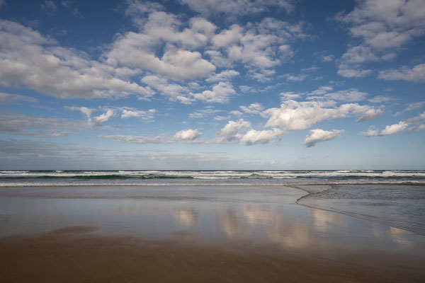 75 Mile Beach, Fraser Island - wunderschön ist der Strand beim Maheno Wrack
