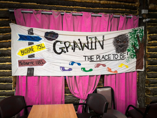 Grawin - 'Club in the Scrub'