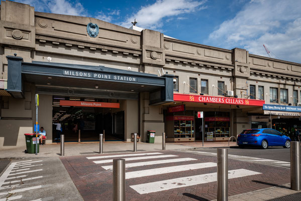 Kirribilli - Eingang zur Milsons Point Train Station