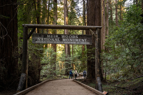 'Muir Woods National Monument' - Eingang beim Park